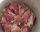 Foto del paso 1 de la receta Carapulcra con sopa seca