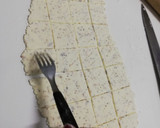 Foto del paso 5 de la receta: Galletitas crackers con semillas sin tacc