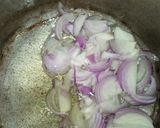 A picture of step 2 of Aloo ki tarkari.