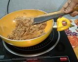 A picture of step 2 of Atta Modak / Wheat Flour Modak.