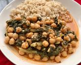 Foto del paso 3 de la receta: Garbanzos con acelga