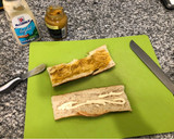 Foto del paso 2 de la receta: Baguette de Pechuga Asada con Mostaza y Miel