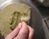 A picture of step 8 of Palak-Peas-Paneer Paratha.