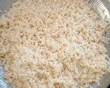 A picture of step 1 of Murmura upma.
