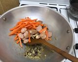 Foto langkah ke 3 dari resep Mie goreng singapore.