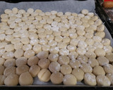 Foto del paso 5 de la receta: Galletas-bizcochos caseros con grasa/manteca