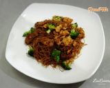 รูปขั้นตอนการทำที่ 7 ของ เส้นหมี่ผัดซีอิ๊ว
