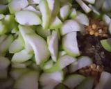 A picture of step 2 of Louki Ke kabab.
