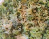 A picture of step 1 of Matzo Broccoli Casserole.