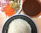 Foto langkah ke 2 dari resep Okowa Ayam  (nasi ketan tim ayam ala jepang) versi rice cooker.