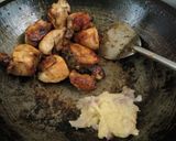 Foto langkah ke 3 dari resep Ayam Kecap Bumbu Bawang Putih.