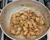 A picture of step 4 of Pizza Karahi.