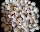 A picture of step 2 of Makhana kheer.