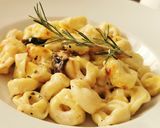 Foto del paso 7 de la receta: Tortellini con Berenjena en Salsa Blanca al gratín