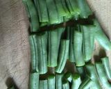 Foto del paso 2 de la receta: Ejotes salteados con tocino