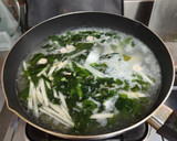 虱目魚海帶芽湯(簡單料理)的食譜步驟5照片