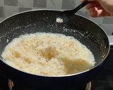 A picture of step 4 of Coconut burfi.