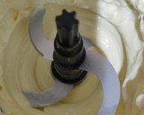 Foto langkah ke 3 dari resep Cream Cheese Home Made.