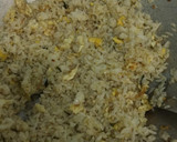 Foto langkah ke 6 dari resep Nasi Goreng Daun Bawang.