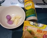 Foto langkah ke 1 dari resep Risoles rogout sayur lipat amplop dan segitiga.