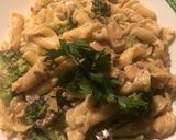 A picture of step 3 of Pasta with white sauceمعكرونة بالصلصة البيضاء.