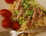 A picture of step 9 of Easy healthy creamy pasta.