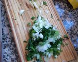 Foto del paso 2 de la receta: Merluza al verdeo