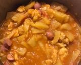 Paprikás krumpli virslivel és nokedlivel recept fázis 5 fotója