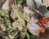 Foto langkah ke 2 dari resep Garang Asem Ayam Tanpa Bungkus.