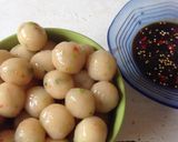 Foto langkah ke 6 dari resep Cilok pedas.