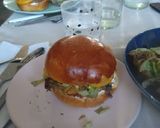Une image de l'étape 3 de Burger végétarien aux poivrons.