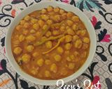 A picture of step 6 of Lahori Chikkad/Chikkar Chole.