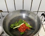 Foto langkah ke 1 dari resep Gulai Ikan Pucuk Ubi.