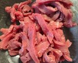 Foto del paso 1 de la receta: Ternera en salsa de ostra