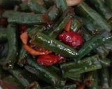 Foto langkah ke 5 dari resep Tumis kacang panjang.