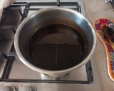 Foto del passaggio 3 della ricetta Liquore alla liquirizia fatto in casa