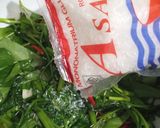 Foto langkah ke 5 dari resep Oseng Kangkung.