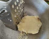 Foto del paso 2 de la receta: Pasteles de arracacha /apio🍠🫓🥙rellenos de salteado de berenjena, cebolla y pera🍆🧅🍐