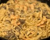 A picture of step 9 of Shrimp & Mushroom Fettuccine.