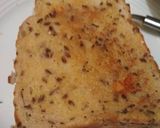 A picture of step 6 of Egg cheese sandwich.