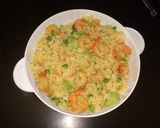 A picture of step 3 of Shrimp fried Rice with vegetable.