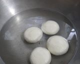 A picture of step 2 of Kheer Custard Toast.
