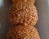 A picture of step 7 of Til gur ke ladoo.