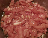 Foto del paso 4 de la receta: Albóndigas con tomates especiadas y huevo