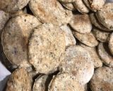 Foto del paso 6 de la receta: Galletas integrales con mix de semillas y orégano 🌿♥️