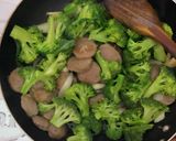 Foto langkah ke 5 dari resep Ca brokoli bakso mommylicious.