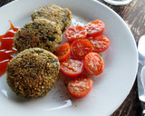 Foto del paso 6 de la receta: Medallones de quinoa y espinacas