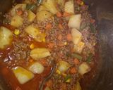 A picture of step 4 of Mince with left over potatoes.