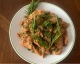Hình bước làm 3 của món Gà ướp Rosemary (Rosemary Chicken)