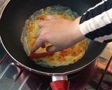 Foto langkah ke 3 dari resep Telur gulung crabstick.